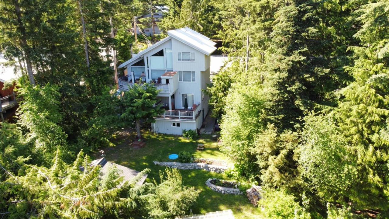 Belle Neige Suites: Whistler Exterior foto