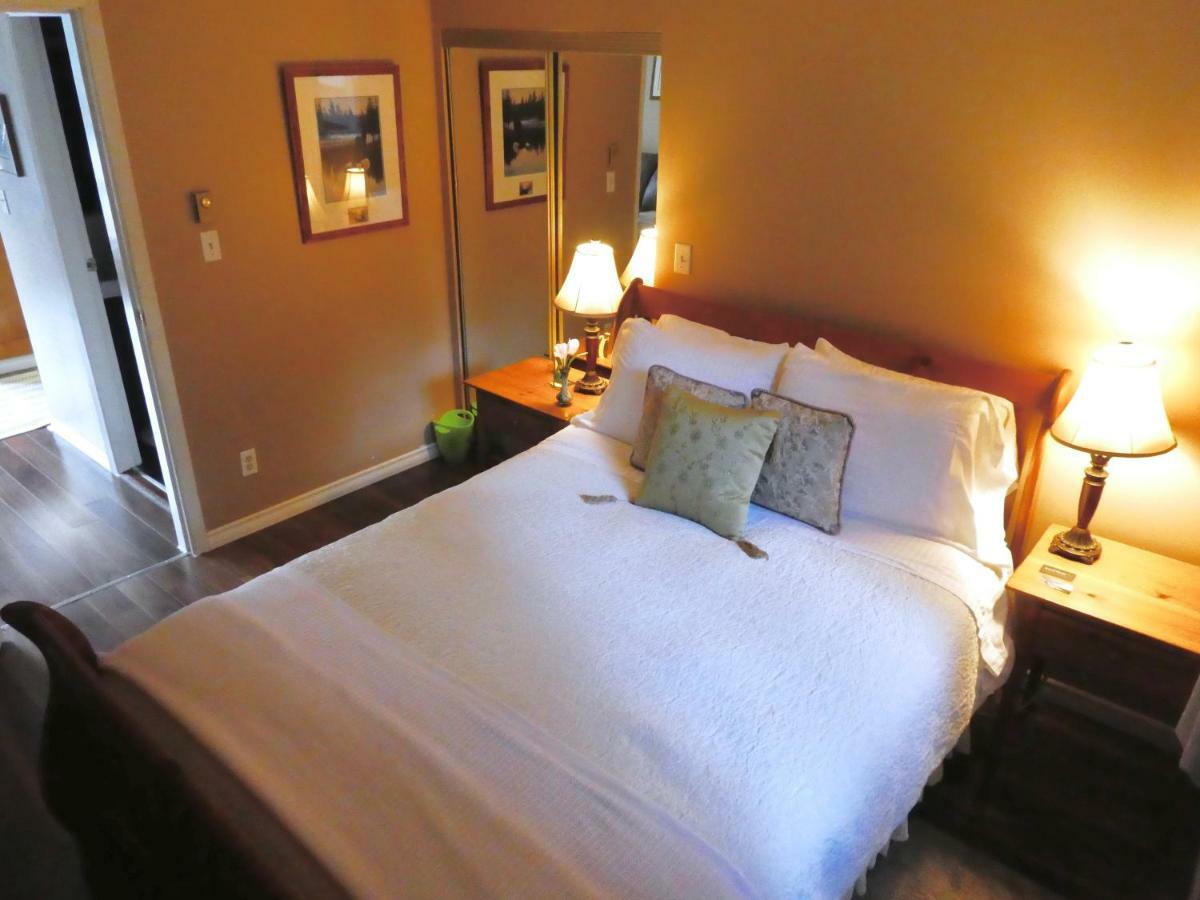 Belle Neige Suites: Whistler Exterior foto
